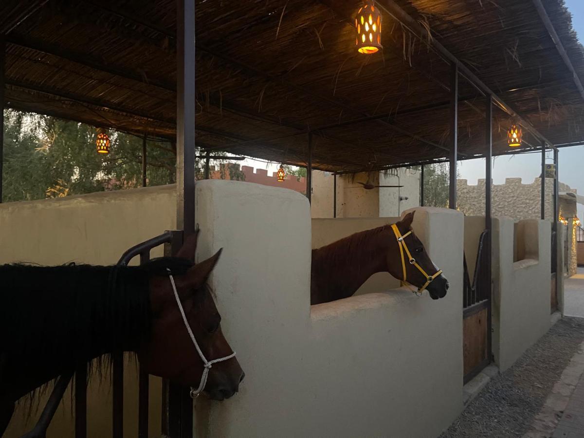 Al Bait Resort With Private Swimming Pools -Hrs Stables Al Hamraniyah ภายนอก รูปภาพ