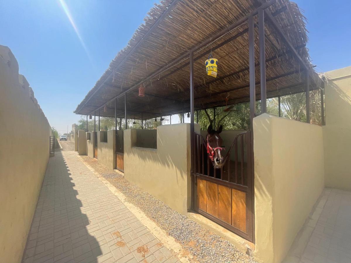 Al Bait Resort With Private Swimming Pools -Hrs Stables Al Hamraniyah ภายนอก รูปภาพ