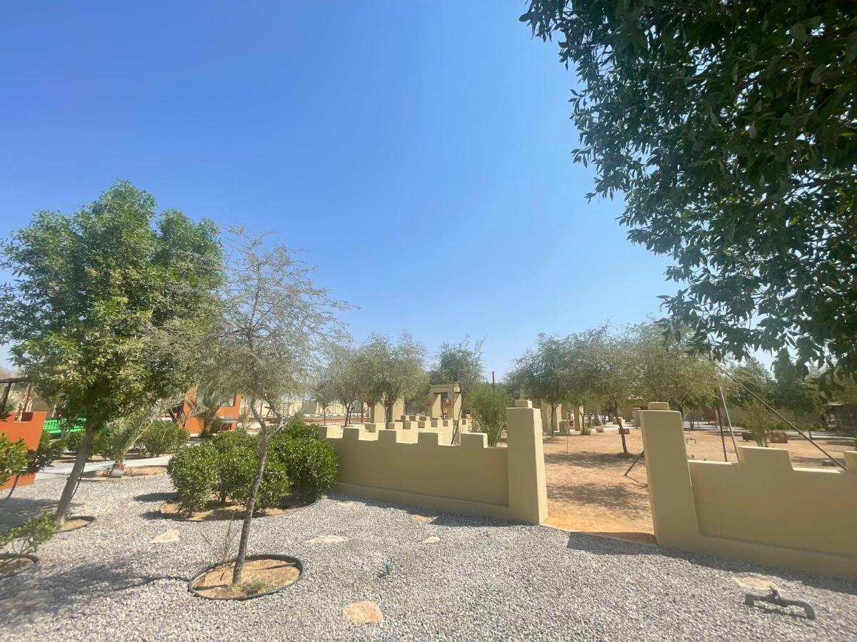 Al Bait Resort With Private Swimming Pools -Hrs Stables Al Hamraniyah ภายนอก รูปภาพ